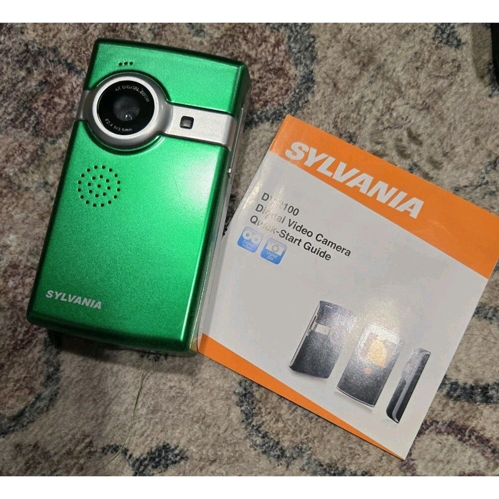 Sylvania DV-21002 Display Pocket Digital Video Camera W/ Memory Card Tested